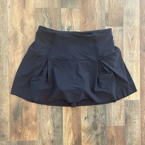 Lululemon High Rise Skirt Size 6